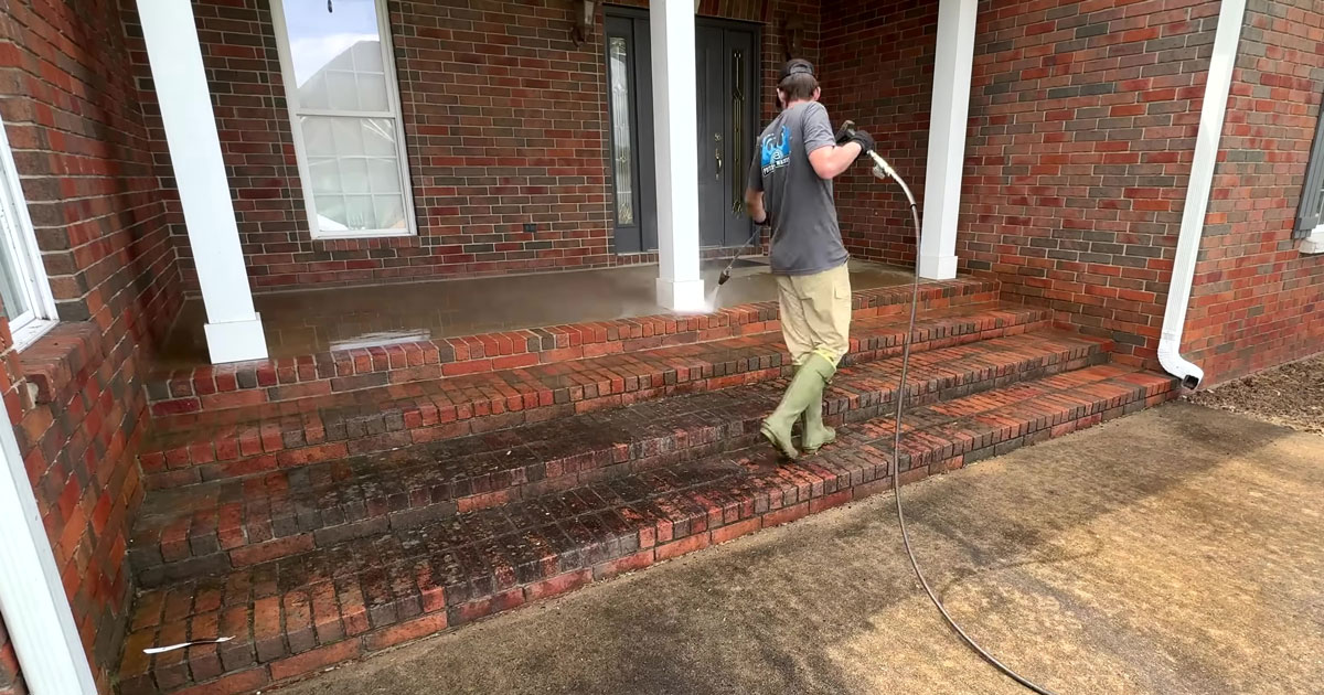 汚すぎる玄関→プロが“徹底的に”クリーニングしたら……「見違えた」　激変した光景が34万再生【海外】（1/2） | リフォーム・リノベーション・DIY ねとらぼ