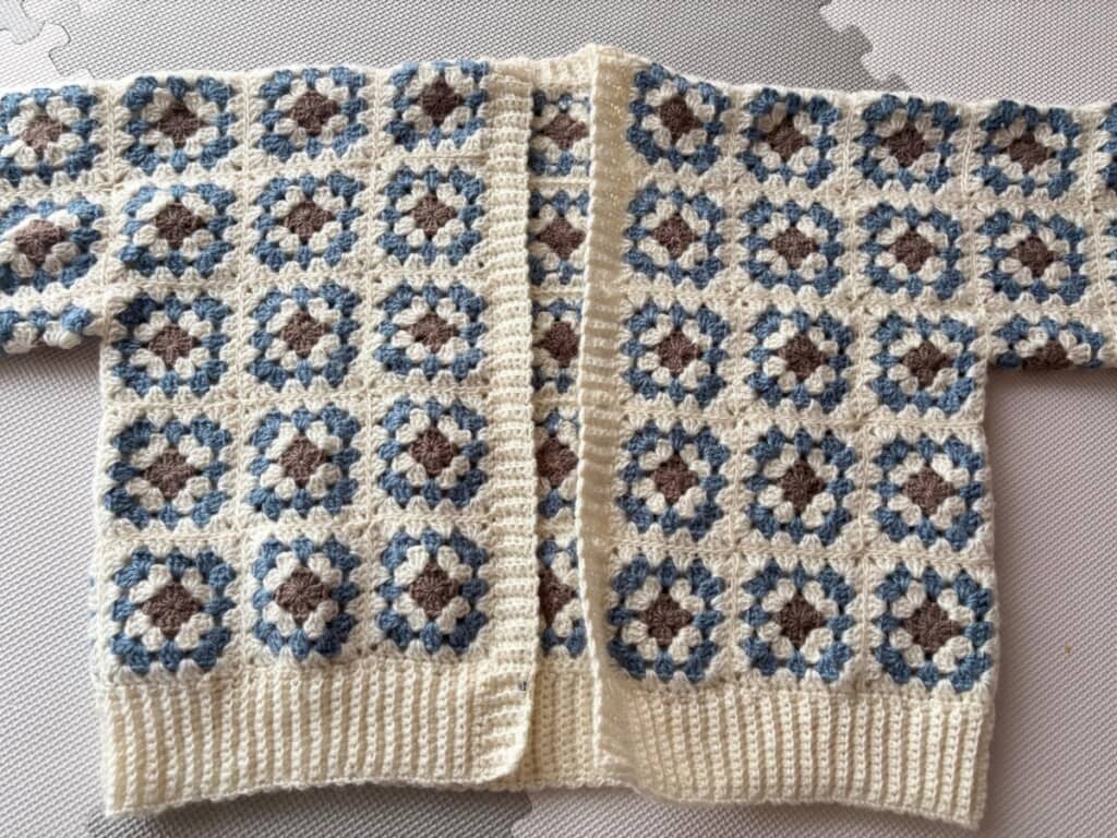 編んだモチーフの数は105枚！