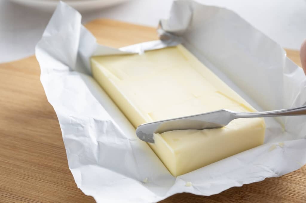 銀紙に包まれたバターへの悩みとは……？（イメージ画像／出典：PIXTA）