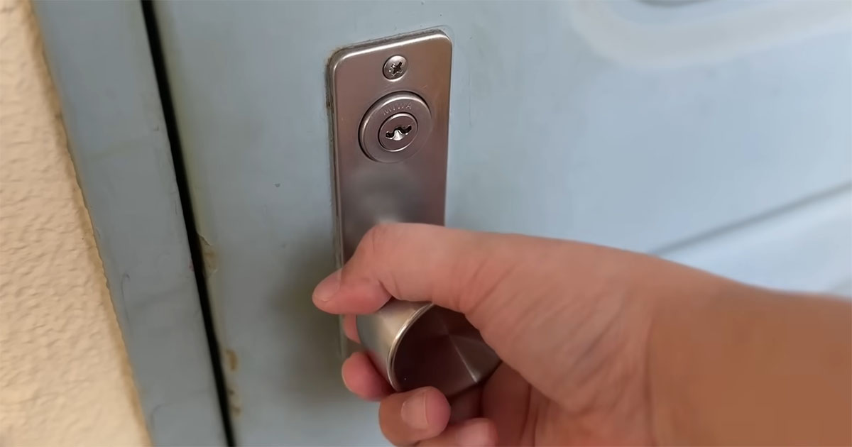 狭くて古いマンションで夫婦2人暮らし→ドアを開けると……　リノベで大変身した空間に「センス大好き」「憧れます」（1/3） | 住まい ねとらぼ