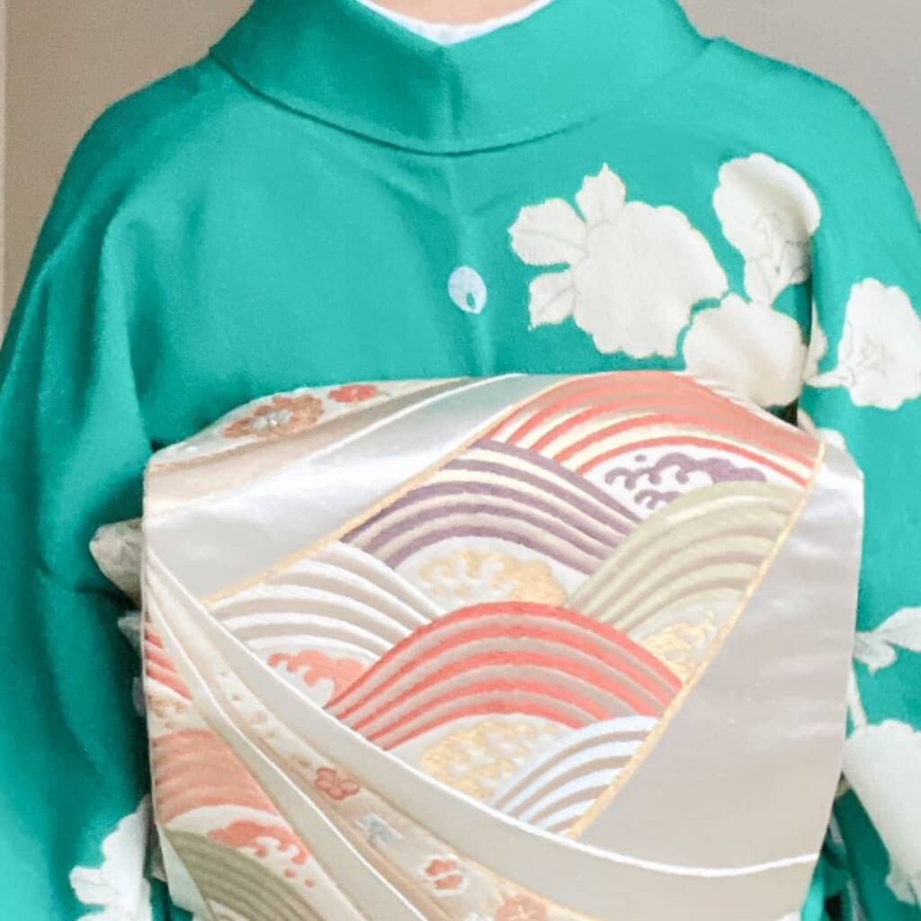 二重太鼓結びをしたところ……