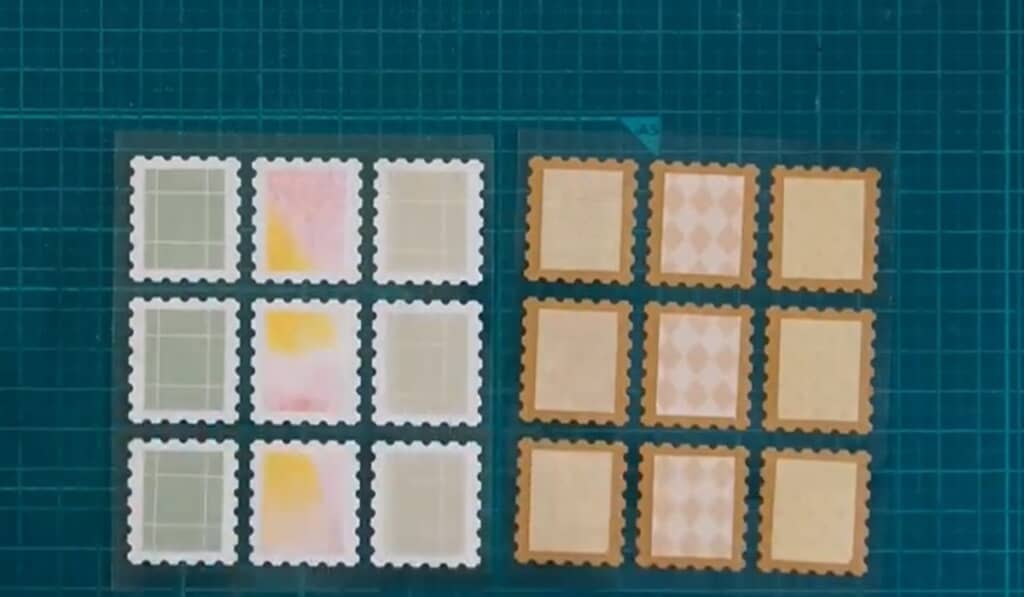 ラベルシールに台紙を貼ります