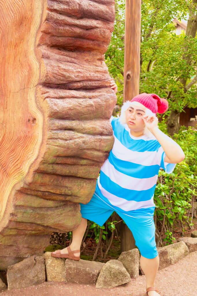 スミーの仮装をするまどりんさん