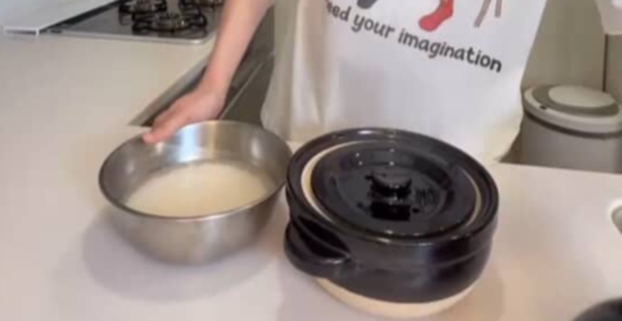 妻を怒らせてしまった夫→ご機嫌になってほしくて夜ご飯を作ると……　「こんな旦那様ほしい」「これは機嫌直るわ〜」と560万再生（1/3） | ライフスタイル ねとらぼ