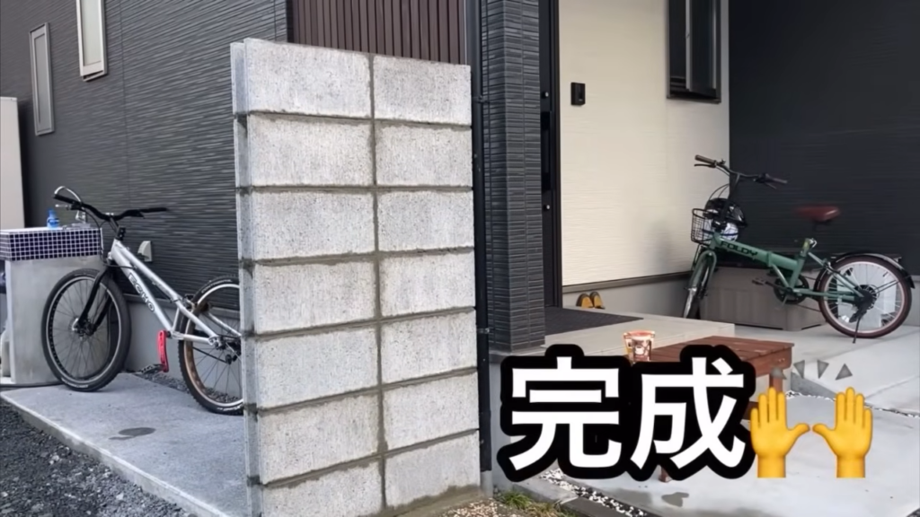 黙々と積み重ね、ブロック積みも完了です