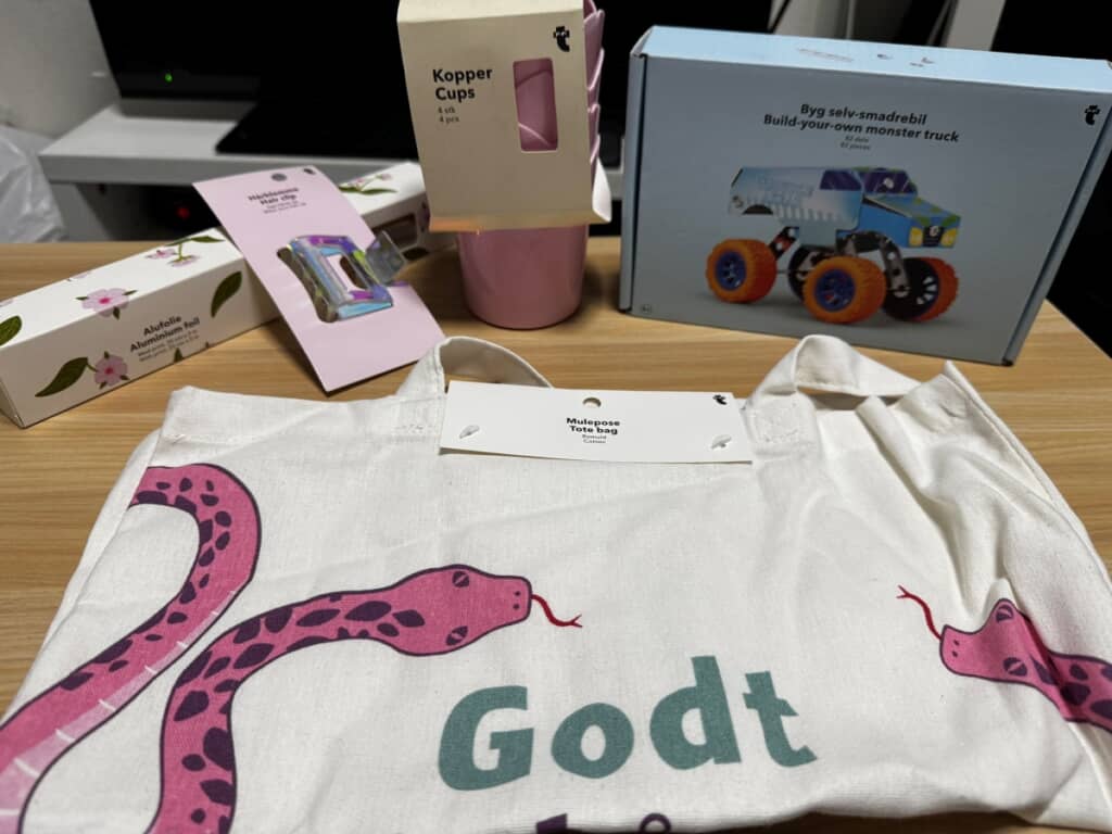 総額600円のサプライズバッグ