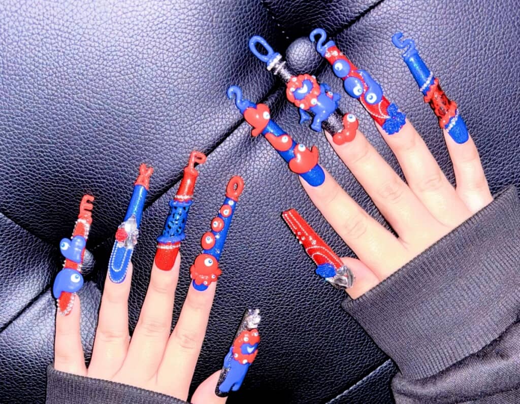 このミャクミャクネイルはすごい！