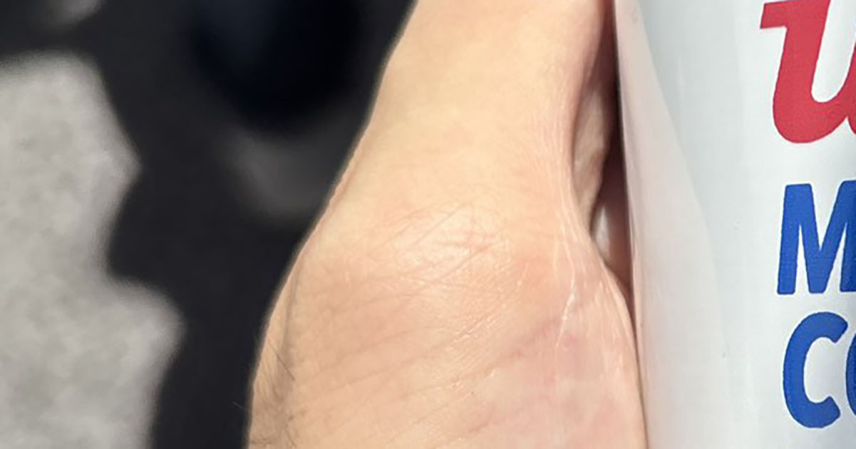 「これはやばい！」　万博で一番“イカした”お土産を見てみると……　「初めて見た」「いやこれ最高じゃないですか」（1/3） | ホビー ねとらぼ