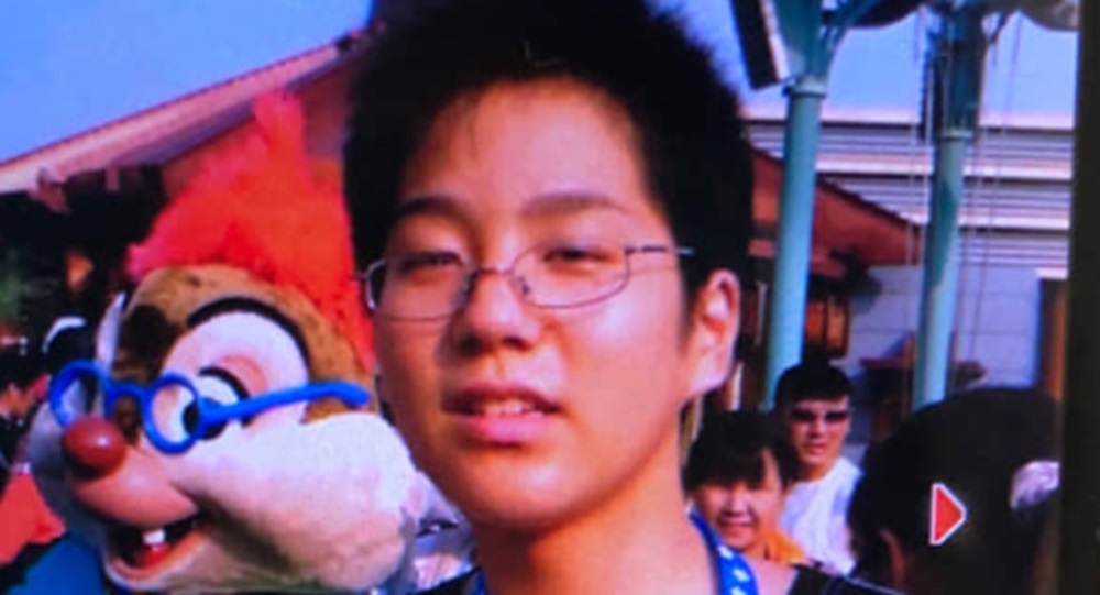 「二次元やん」素朴な見た目の青年が15年後……“驚きの変化”をしたコスプレ姿に「別人すぎるww」「同一人物なの？」「すっごおおお」（1/2） | ライフハック ねとらぼ