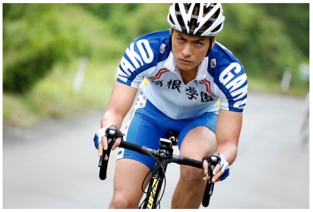 自転車転倒事故で脊髄損傷の大けがを負った滝川英治