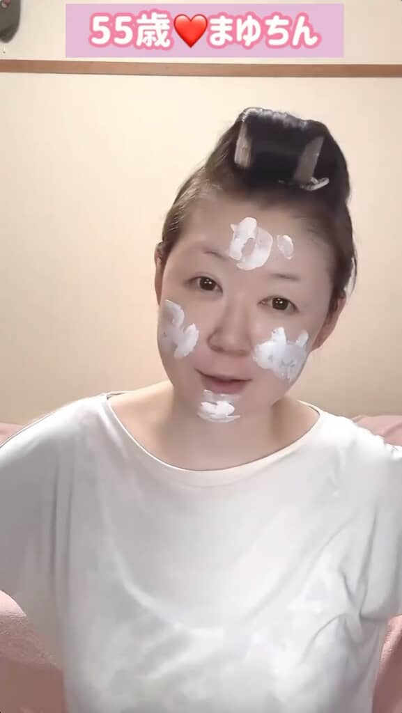 けっこう白い下地使いますね