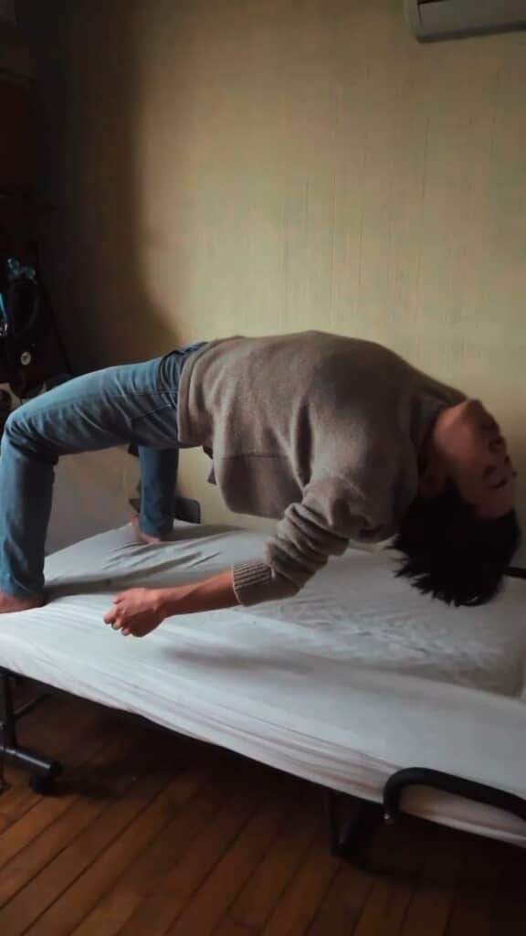 恐ろしく器用な寝相