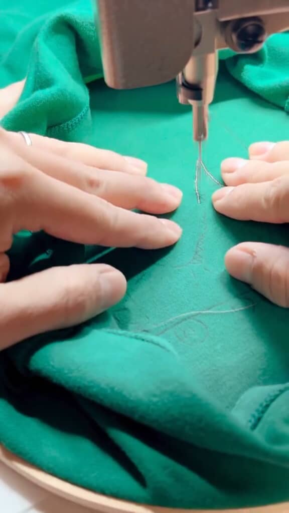 刺しゅうスタート