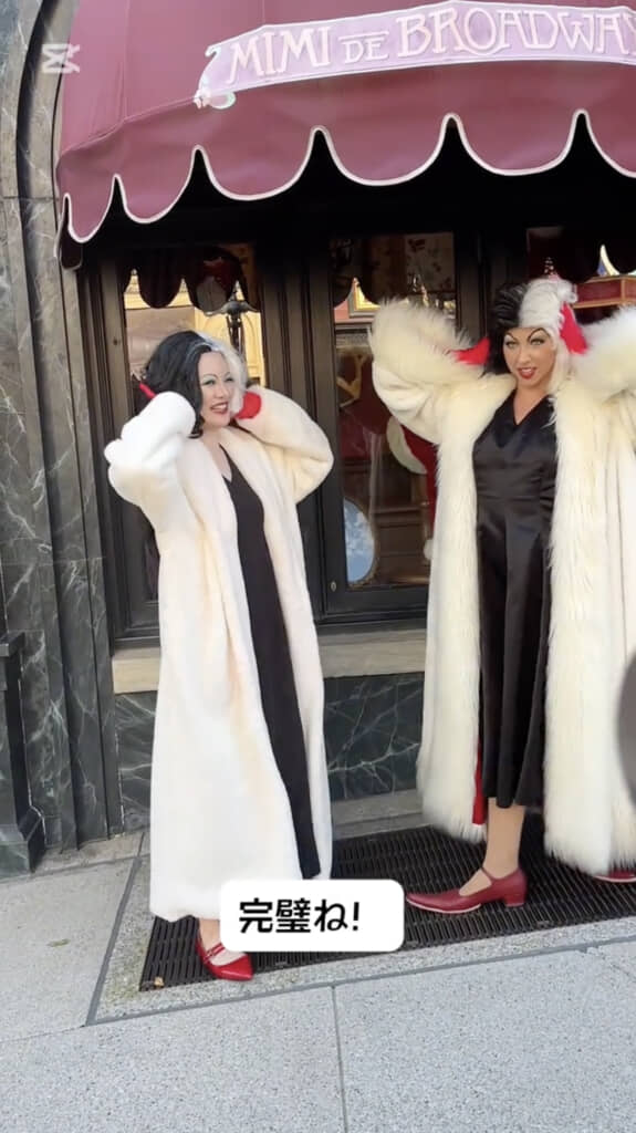 特徴的な髪形も完璧