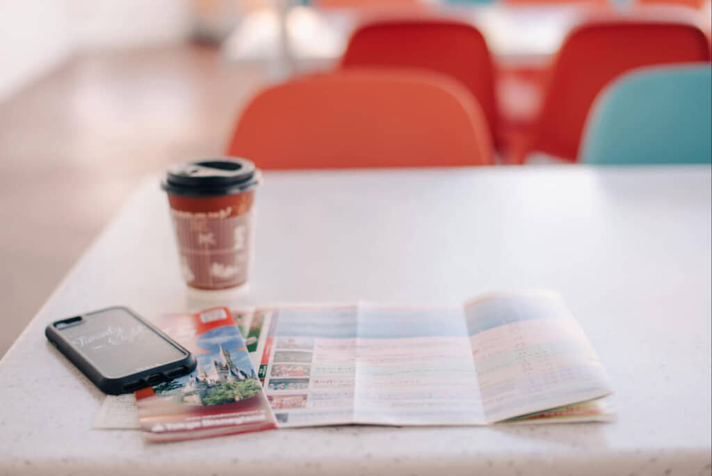 紙のリーフレット「TODAY」