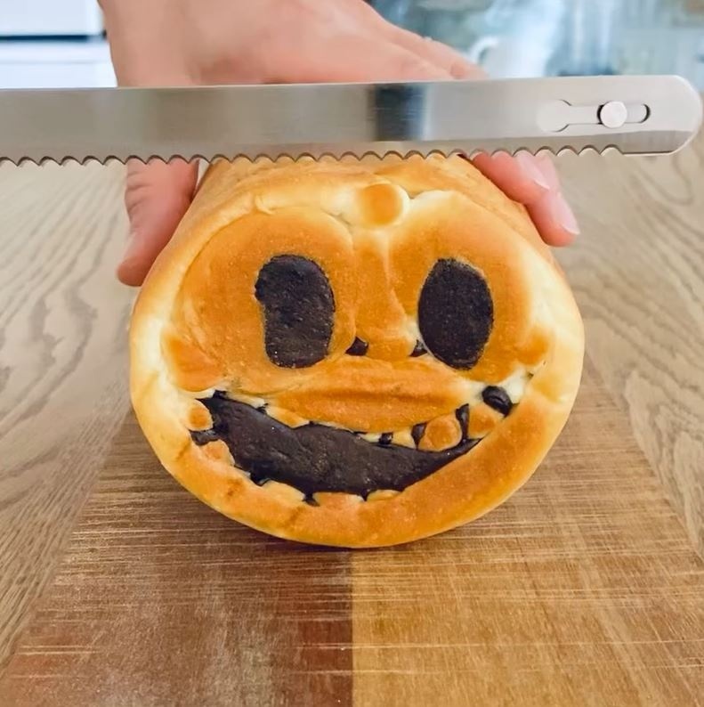 ジャック・オー・ランタンみたいなパン