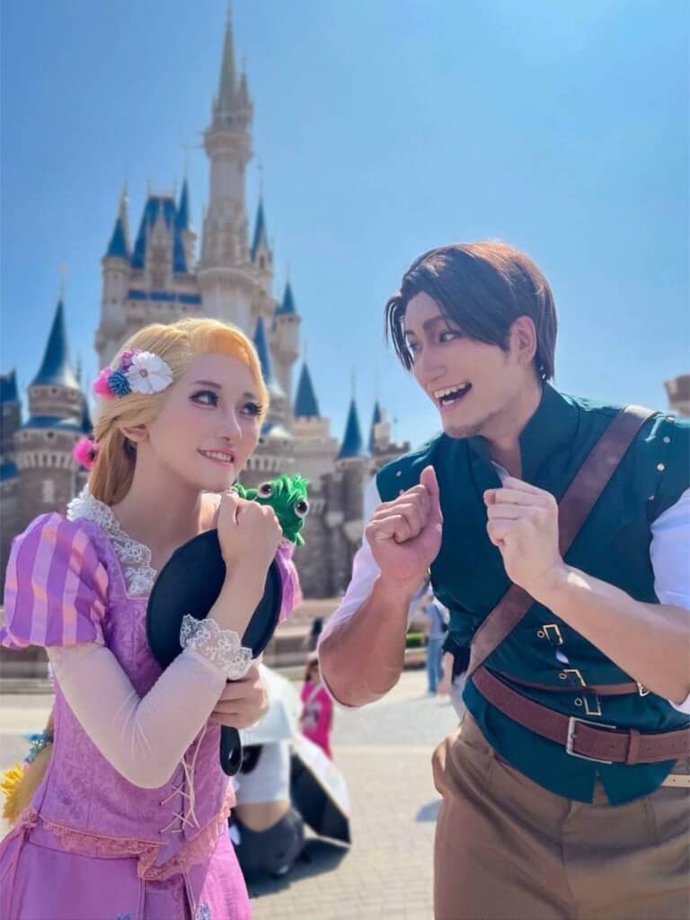 『塔の上のラプンツェル』のキャラクターに変身