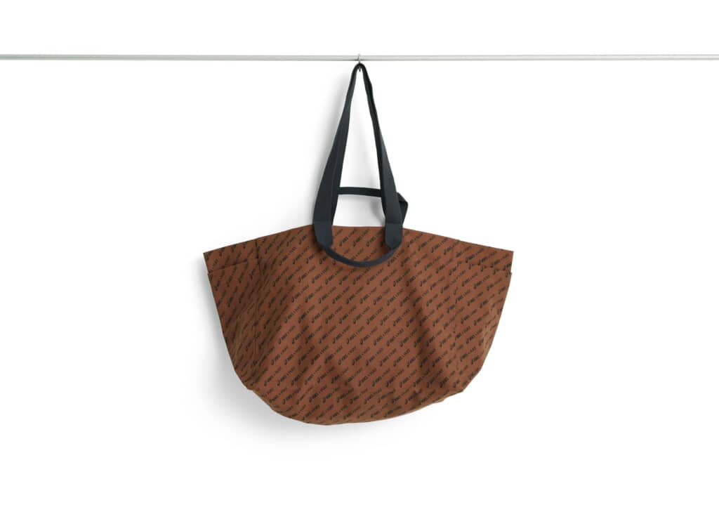 HAY】“WEEKEND BAG L”がおしゃれで大容量！ 「日本での販売待っ