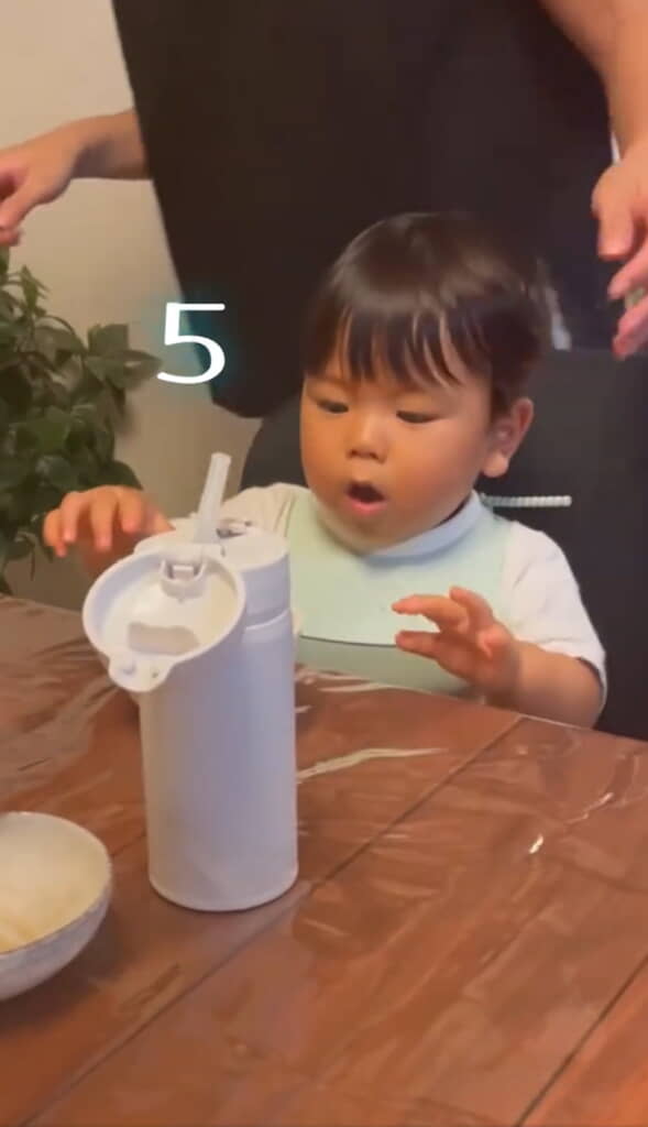 ごはんが来た！