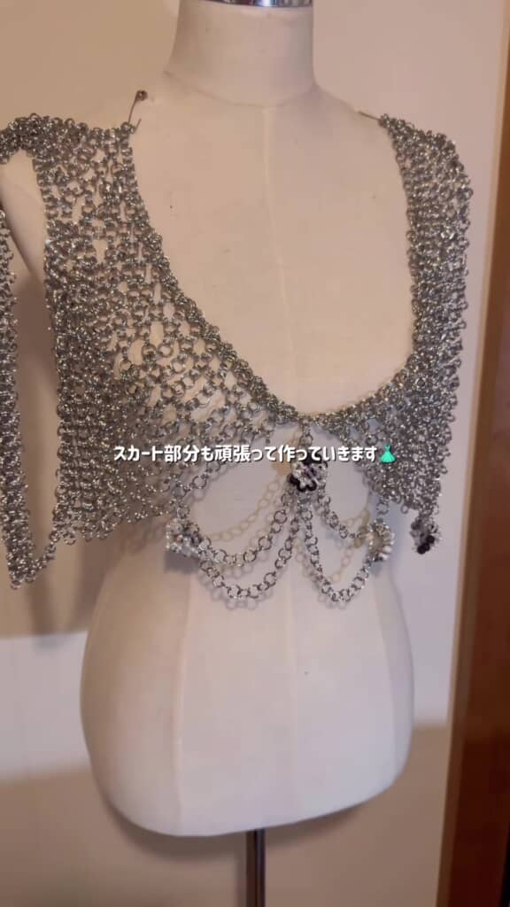 丸カンドレス・11日目で上半身がほぼ完成