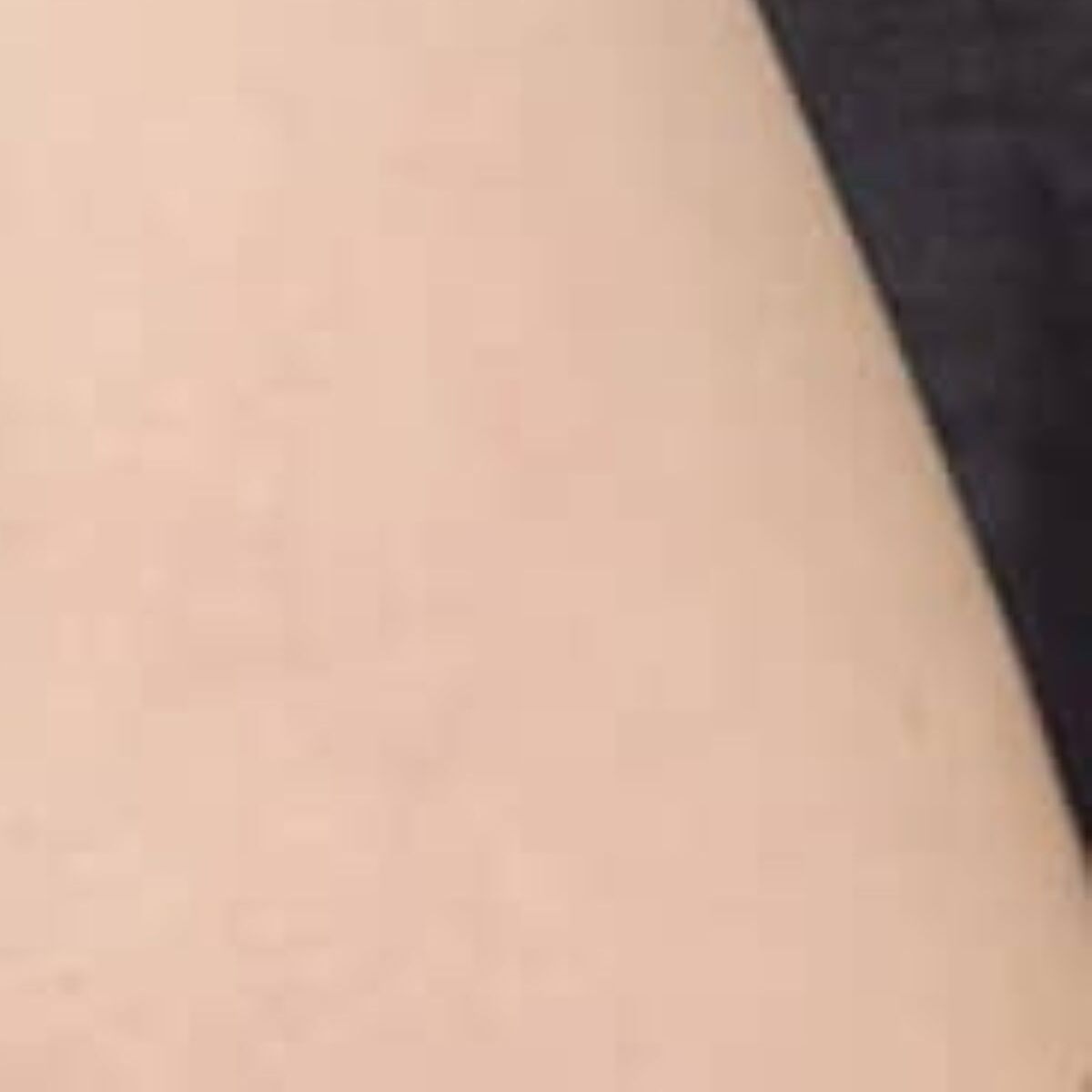 うっかり寝てしまった母→腕を見ると……　「我が家に彫り師いたわw」　衝撃の光景に「お金取れますよこれ」 | ライフスタイル ねとらぼ