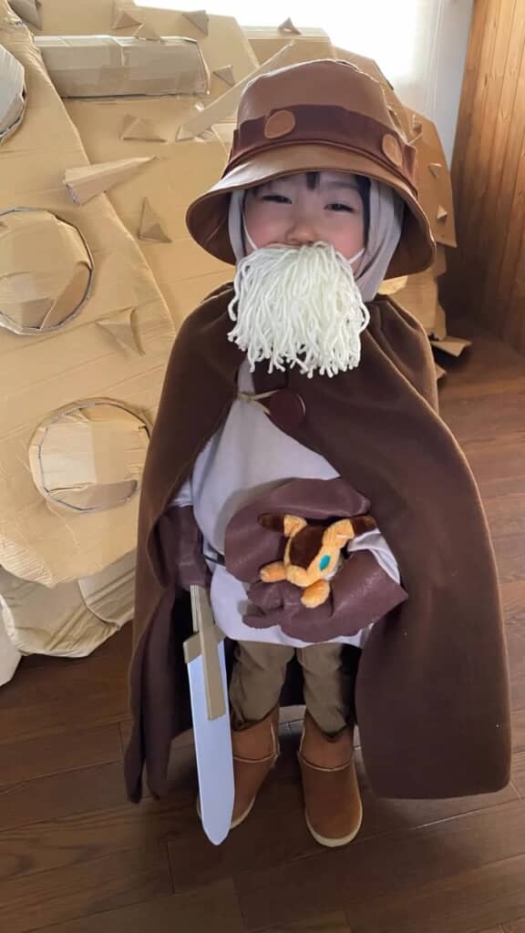 ユパ様。マスクに髭を付けるアイデアが秀逸