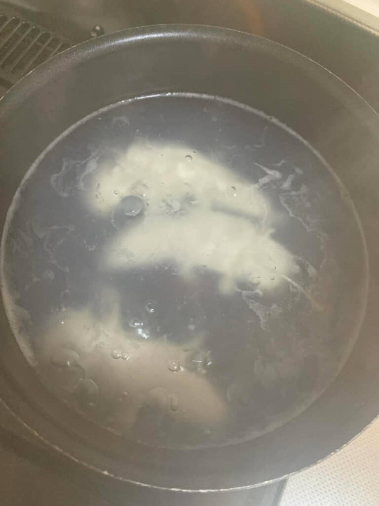 ゆでられているときもドキッとする姿