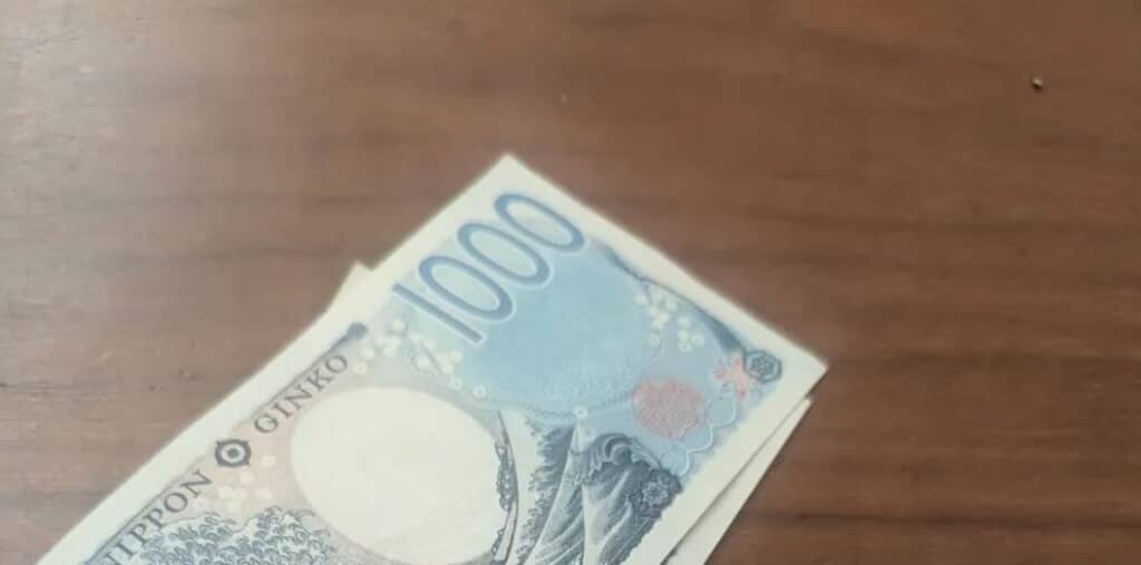 高1長男が封筒からお金を出したら……