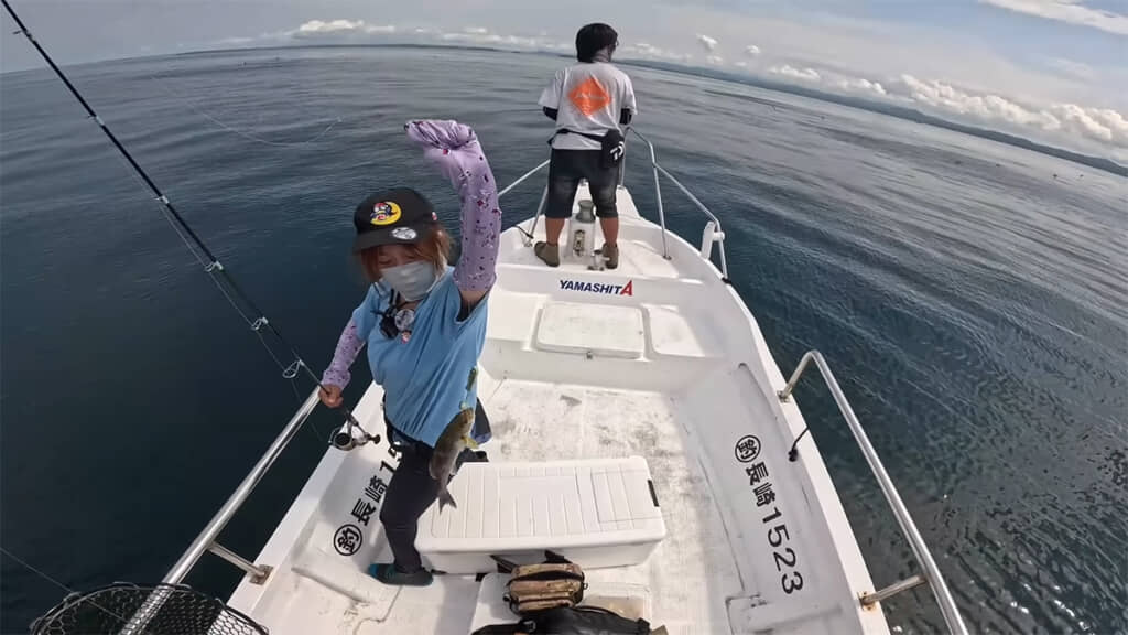 イサキを釣り上げたと思ったら