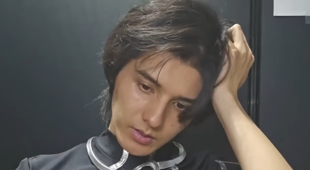 2万時間以上プレイしたゲームのコスプレを、配信者が公式ステージで披露したら……「ビジュ良すぎて泣いてる」「えっっつっぐい」（1/3） | ゲーム ねとらぼ