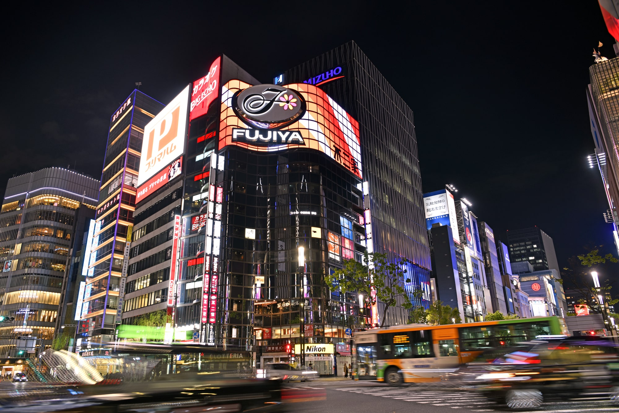 発売日に注文しました」ハワイアンな“ペコちゃんエコバッグ”が便利