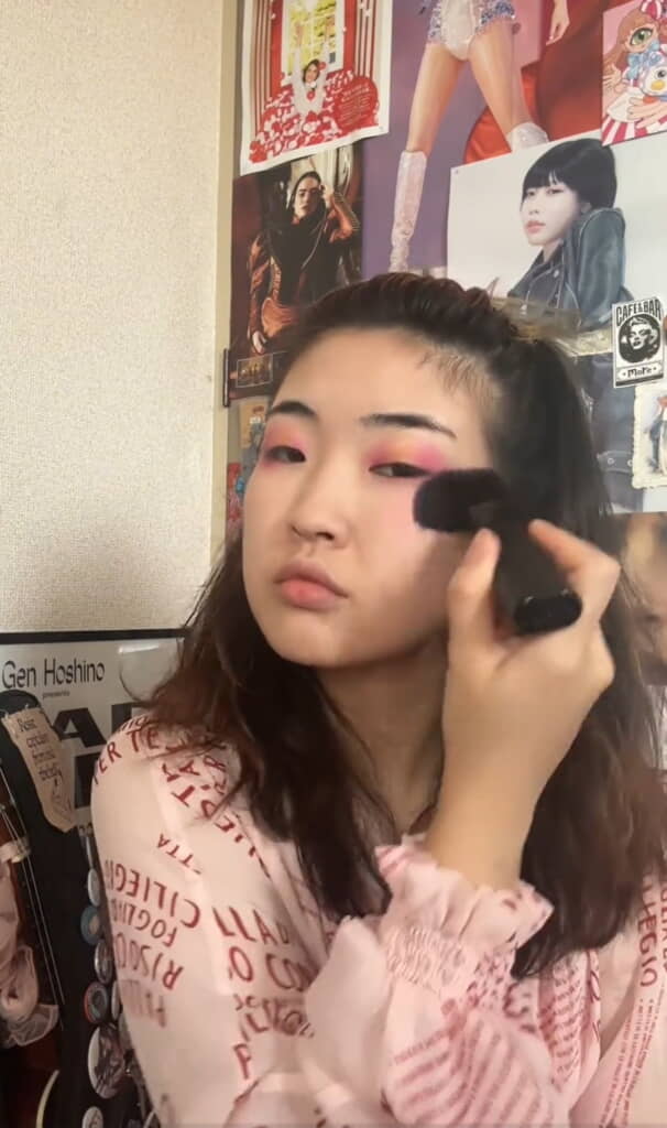 チークとつなげていく