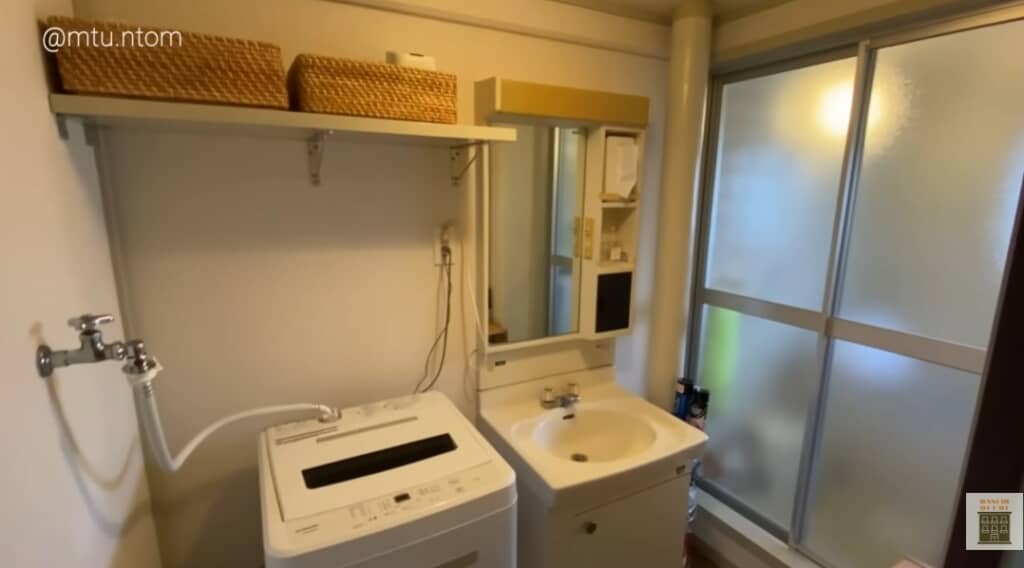 洗面所はシンプル