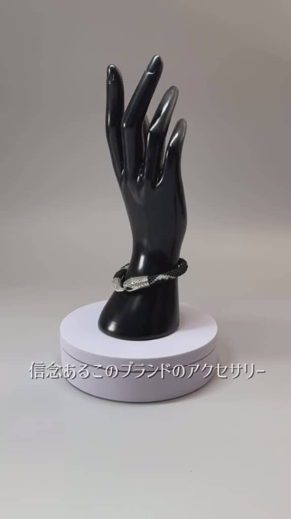 信念をこめたかっこいいアクセサリー