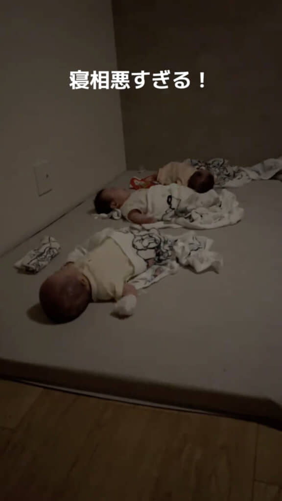 手前と奥の子はどんどん動きます