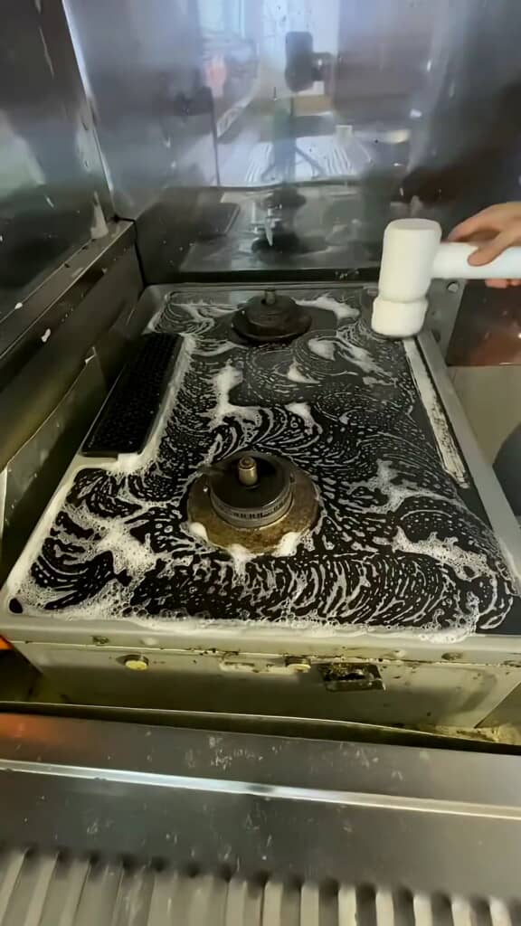 油汚れもしっかり落ちます