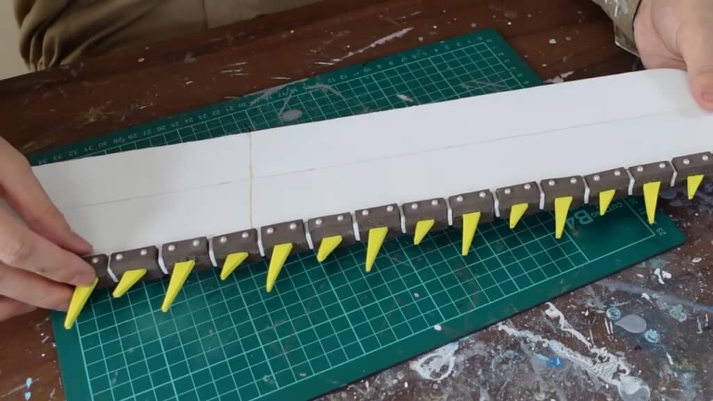 たくさん組み合わせればチェンソーの刃に