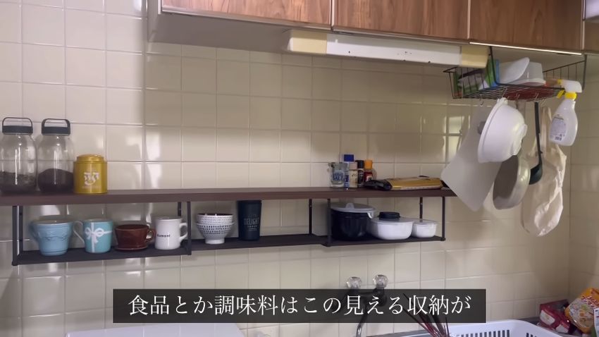 キッチンに設けた棚