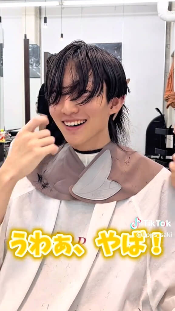 サイドをばっさりカット