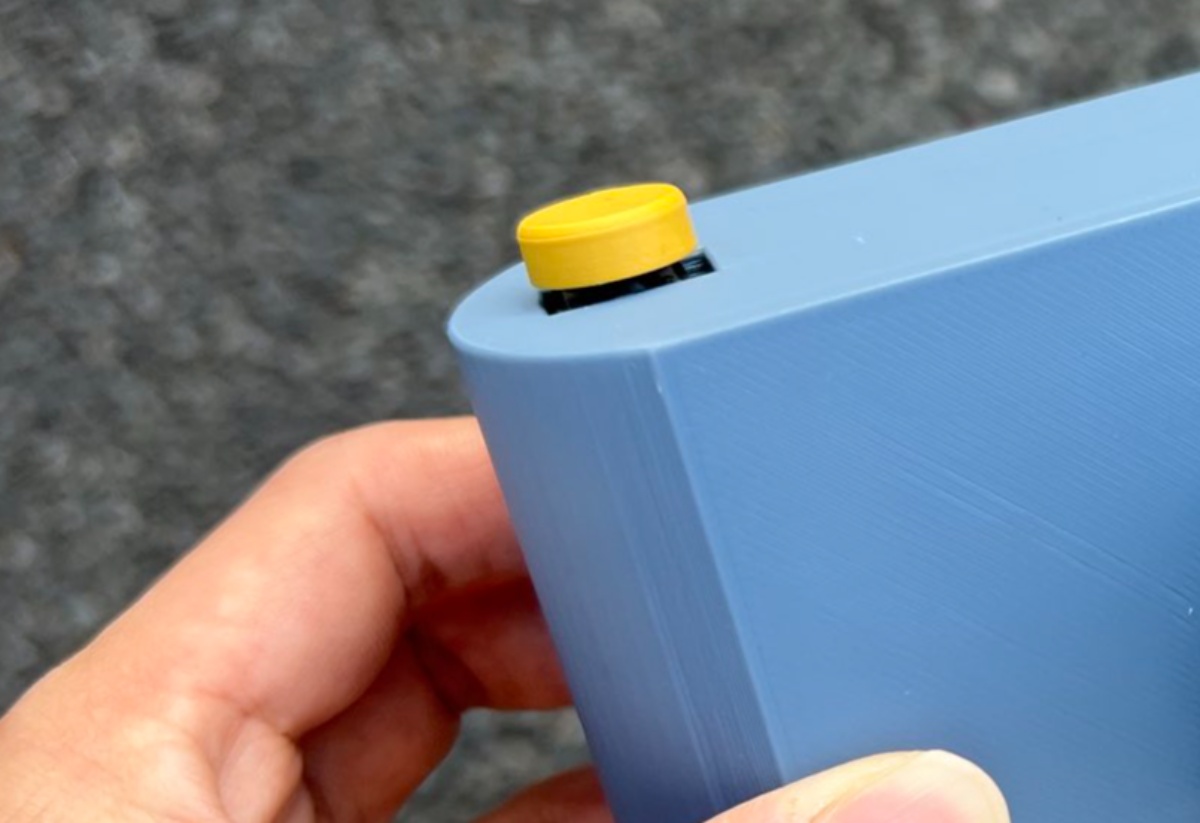 通行人「なんでレンズ入ってないカメラで撮れるんだ!?」→860万表示の不思議なアイテムに「ドラえもんの道具みたい…！」「ロマンある」（1/3） | IT・科学 ねとらぼ