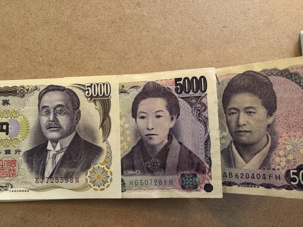 実は隣に先輩方がいっぱい