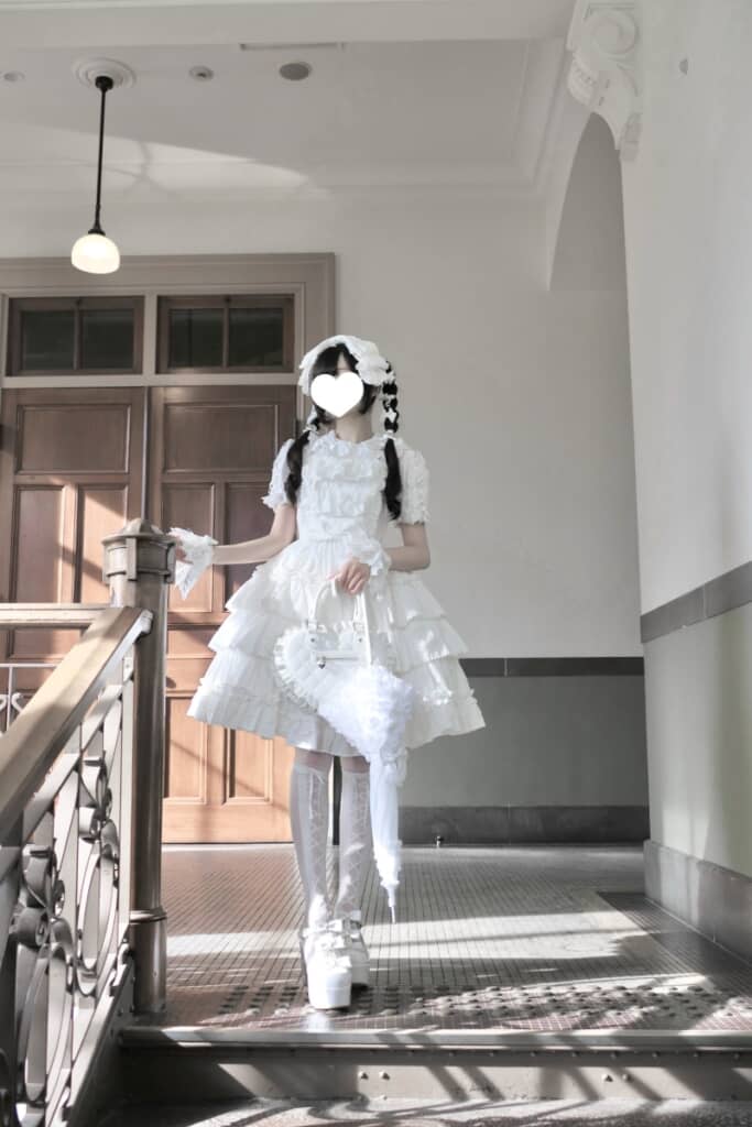 形から入れるロリィタファッションが好きだという白蘭さん