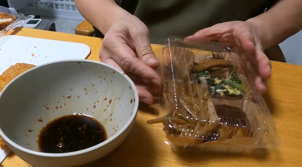 プラ容器に入れたら完成