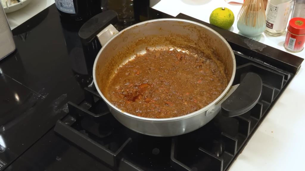 エビミソが煮詰まり、かなり濃厚な感じになりました