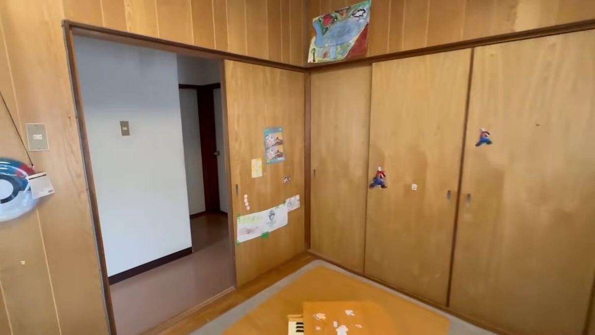 息子に「怖い」と言われた子ども部屋をDIYしたら……　完成した衝撃の空間に「わたしもこんな子供部屋欲しかった」「プロなの？」（1/3） | リフォーム・リノベーション・DIY ねとらぼ