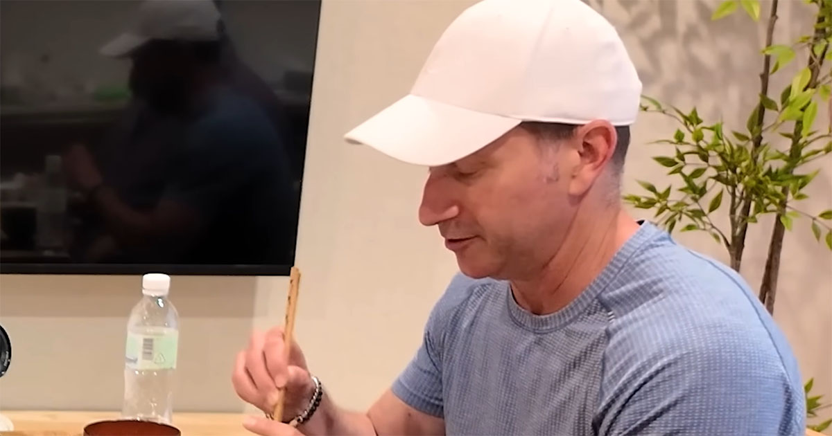 外国人に日本の朝食を出してみたら……　食べた瞬間“箸が止まった”一品に「好き嫌い分かれますね」「衝撃だろうね」（1/3） | グルメ ねとらぼ