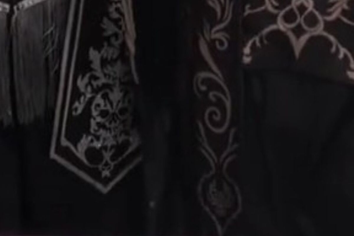 女子2人でディズニーへ行ったら……　まさかの姿に黄色い悲鳴「わああああ本物！？」「再現度が高すぎる」 | ディズニー ねとらぼ