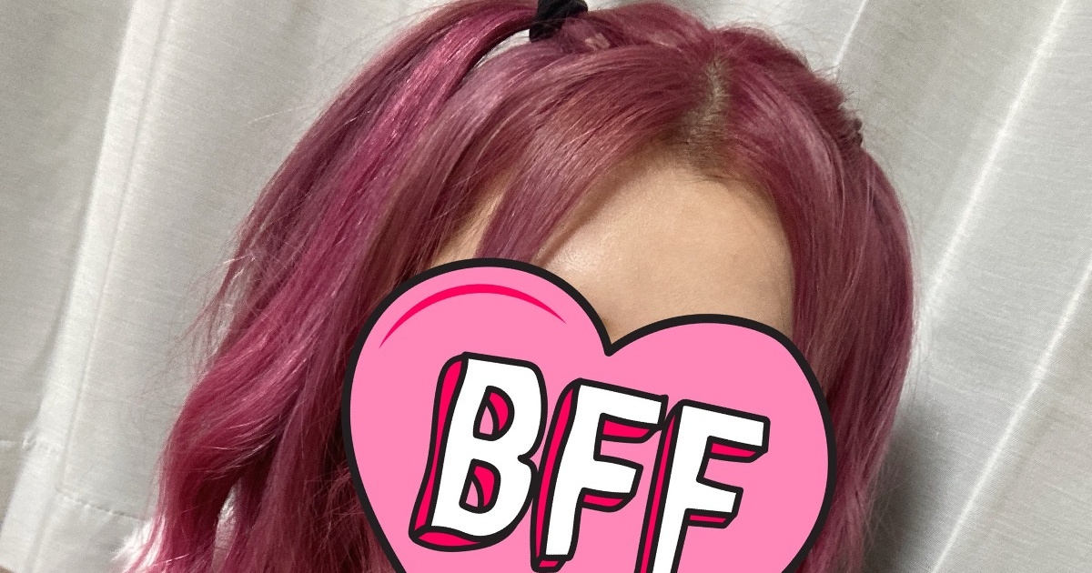 美容室で「この色にしたい」とオーダー→濃すぎて失敗かと思ったら……　驚きの4日後に「これはプロの仕事」「天才」と1200万表示（1/3） | 美容 ねとらぼ