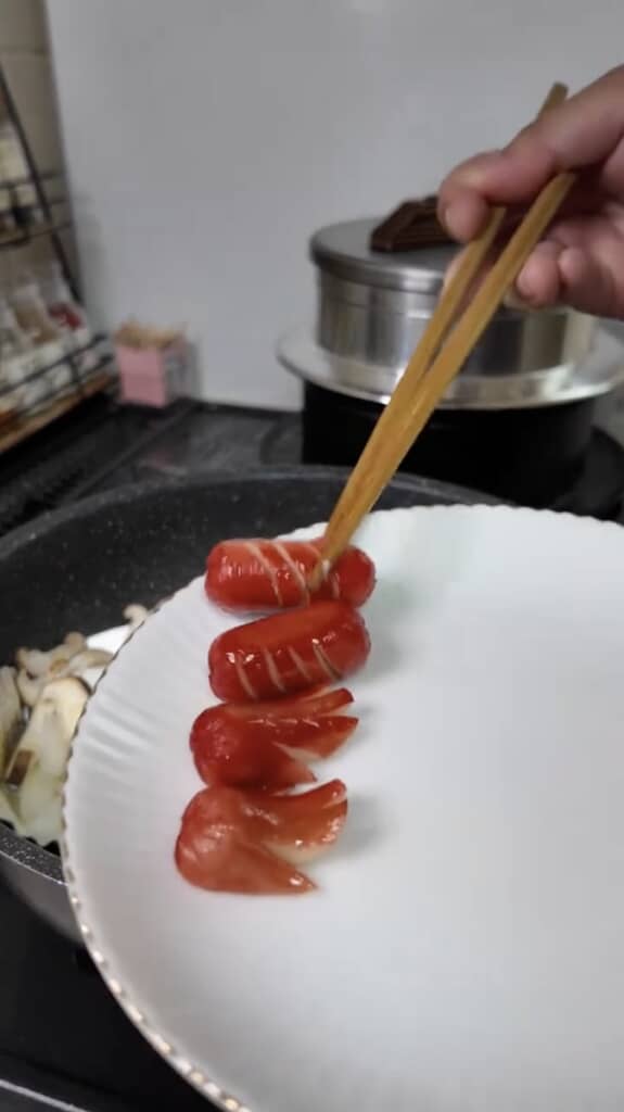 赤ウインナーはなんと手作り！