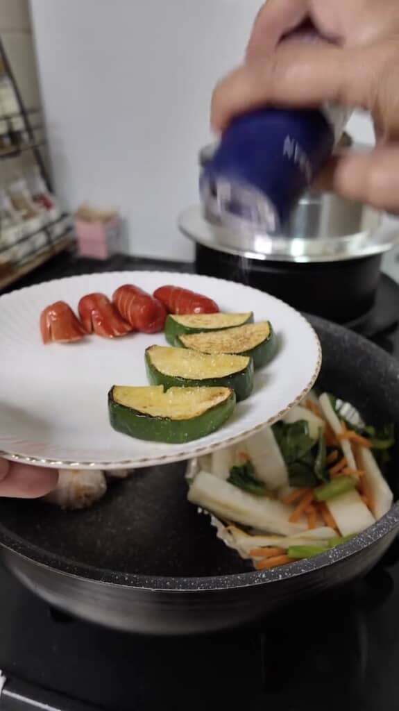 焼きズッキーニのようなおしゃれな料理も